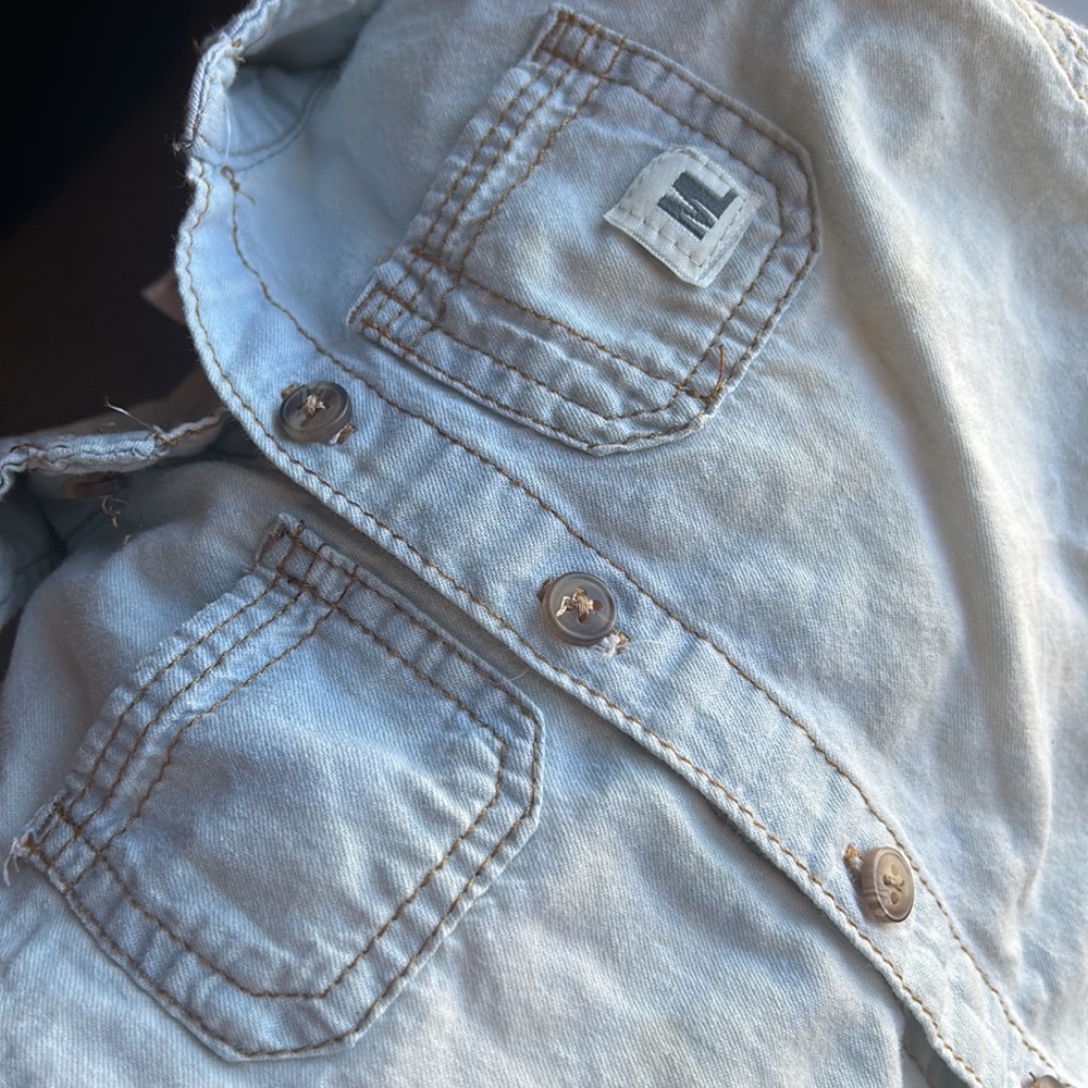 18month button down 💙 - Picture 4 of 4